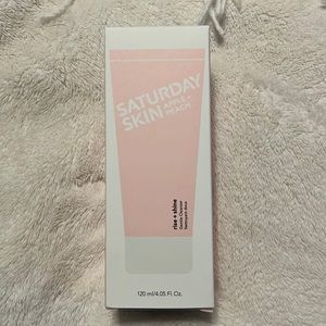 BNIB Saturday Skin Apple & Peach gentle cleanser
